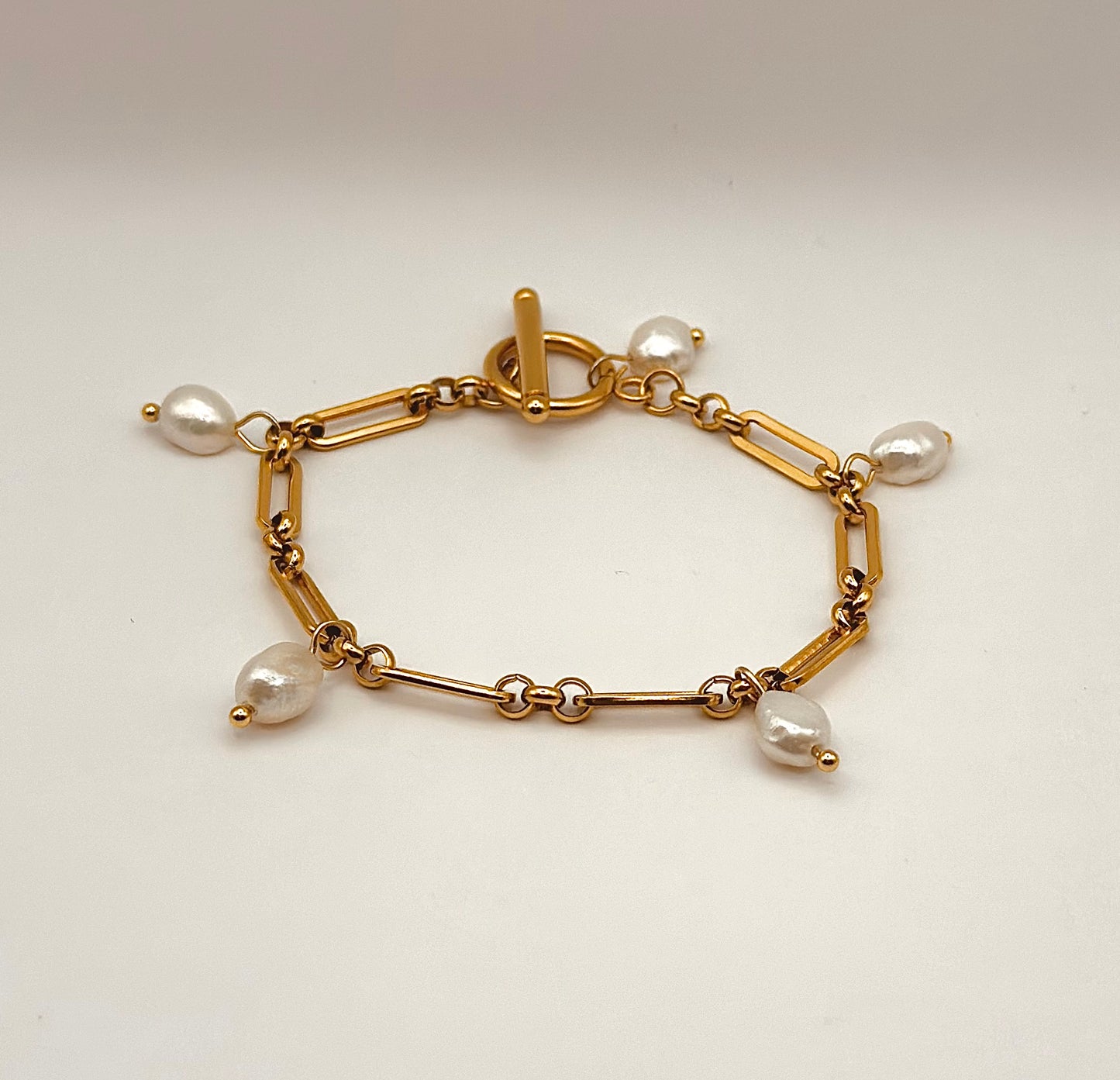 The Amy Bracelet